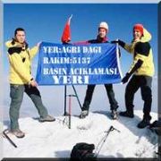 VALİLİK AÇIKLAMA İÇİN  AĞRI DAĞINI GÖSTERDİ